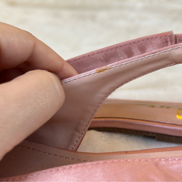 Lulus Baby Pink Satin Bow Flats Size Seven & A Half - Picture 8 of 14